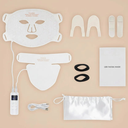 mask display with accessories