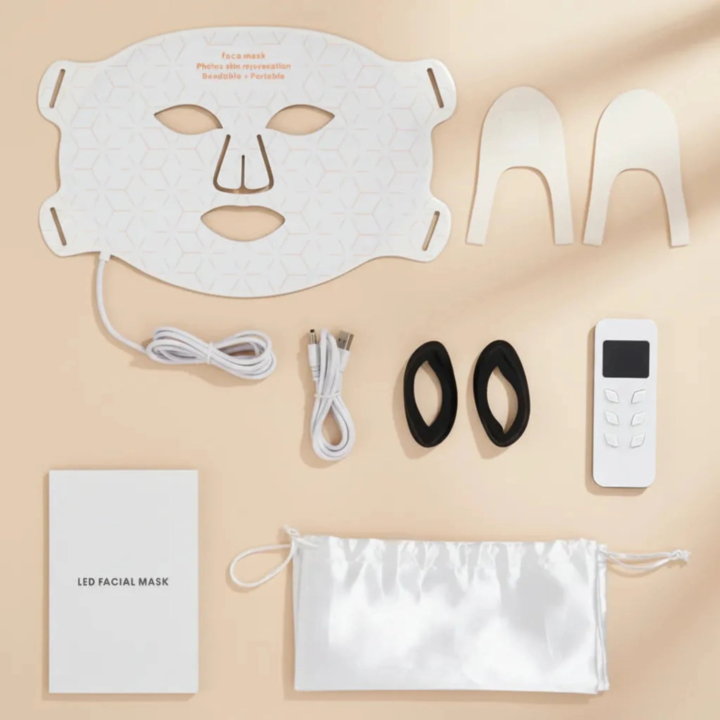 mask display with accessories